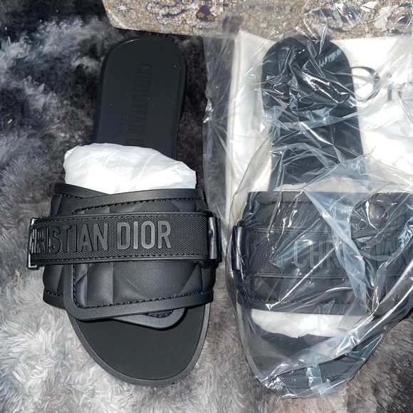 Christian Dior Slides - Picture 1 of 8